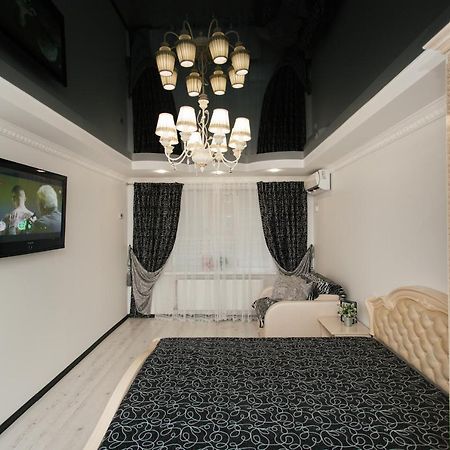 De Luxe Apartments Centr Illinskaya Sumy Εξωτερικό φωτογραφία