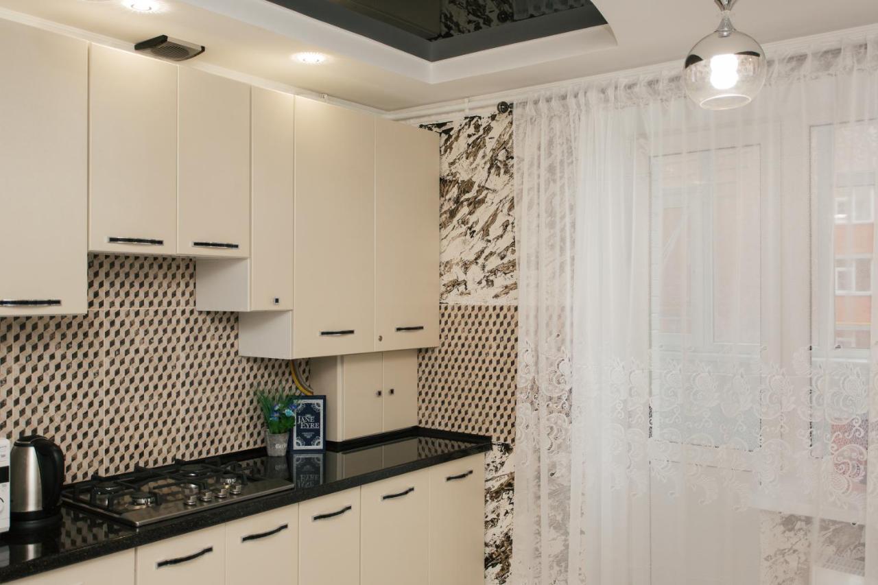 De Luxe Apartments Centr Illinskaya Sumy Εξωτερικό φωτογραφία